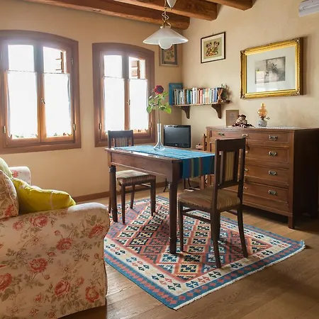 Fratta Bed & Breakfast *